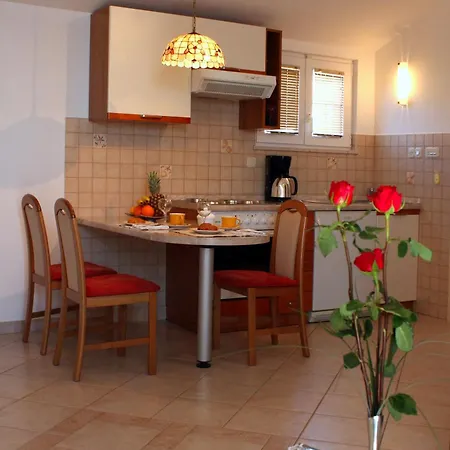 Apartment Story